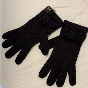 Woven Black Gloves by Ugg